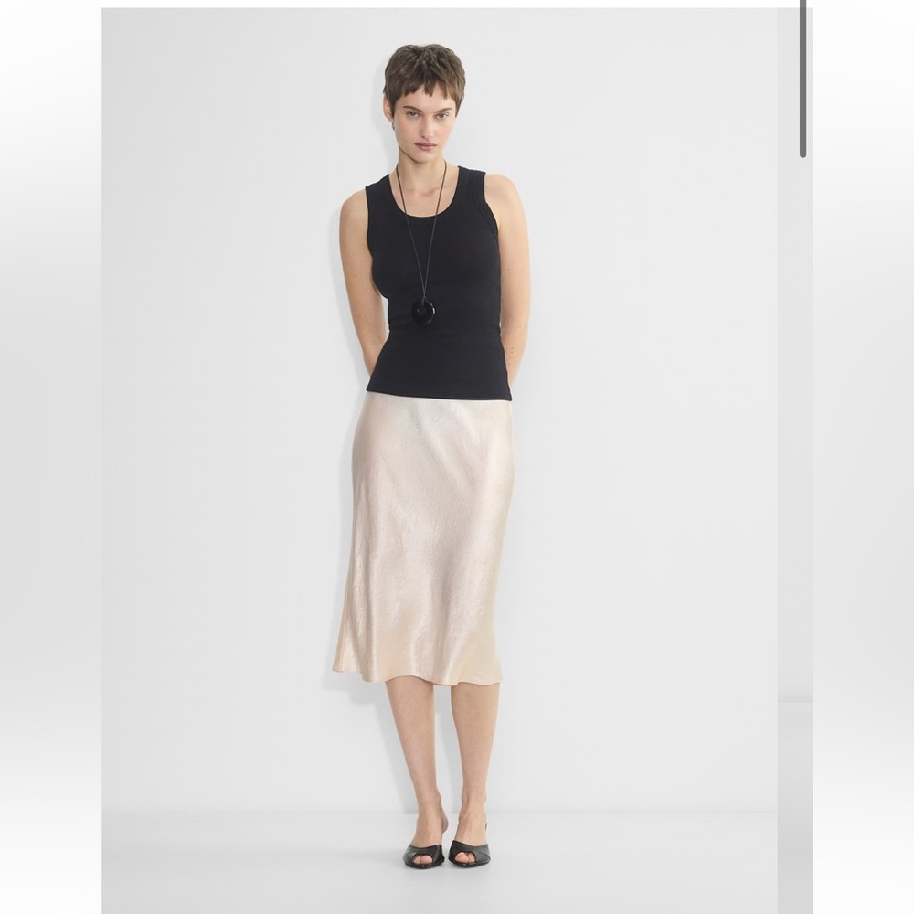EUC Babaton
Slip Satin Midi Skirt Denude